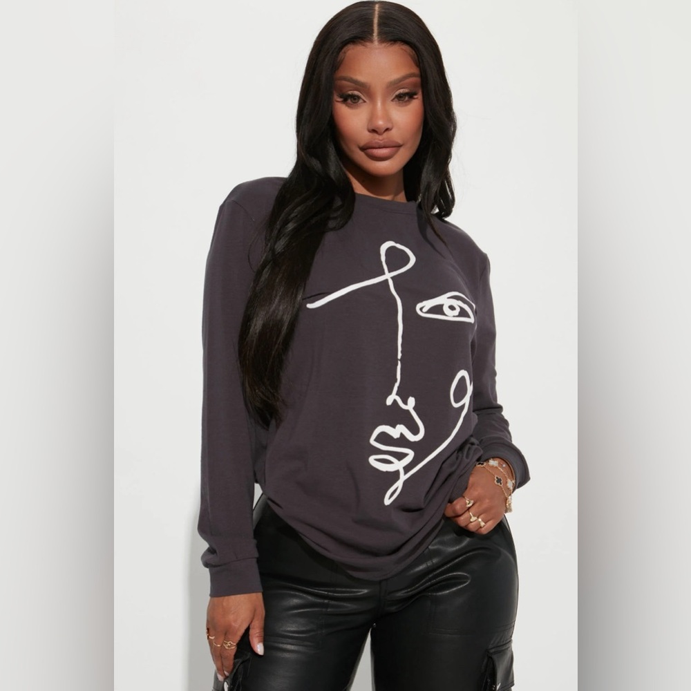 🩶🖤BRAND NEW Oversized Divine Beauty Long Sleeve T-Shirt - Charcoal🖤🩶